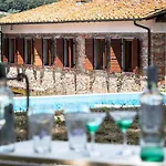 Casolare Oltre Il Cielo With Swimming Pool Отель 3*