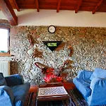 Casolare Oltre Il Cielo With Swimming Pool Отель Поркари