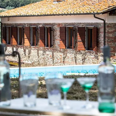 Casolare Oltre Il Cielo With Swimming Pool Hotel 3*