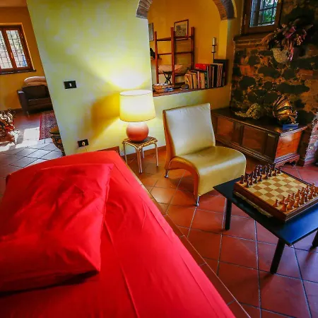 Hotel Casolare Oltre Il Cielo With Swimming Pool